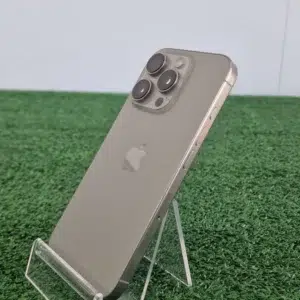 iPhone 16 Pro 128Gb Natural - Segunda Mano Estado Muy bueno - 1 Año de Garantía