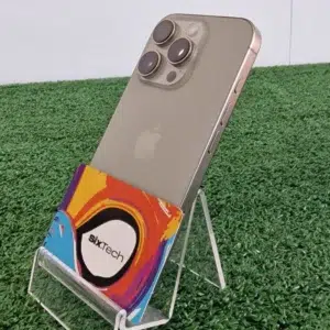 iPhone 16 Pro 256Gb Natural - Segunda Mano Estado Excelente - 1 Año de Garantía