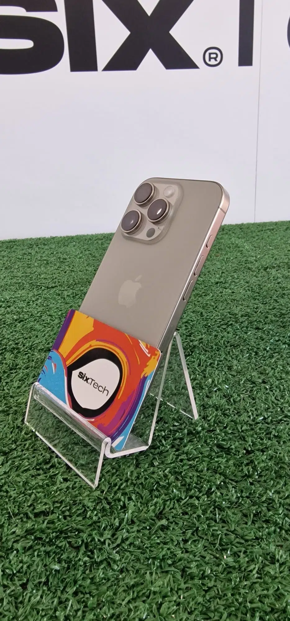 iPhone 16 Pro 256Gb Natural - Segunda Mano Estado Excelente - 1 Año de Garantía