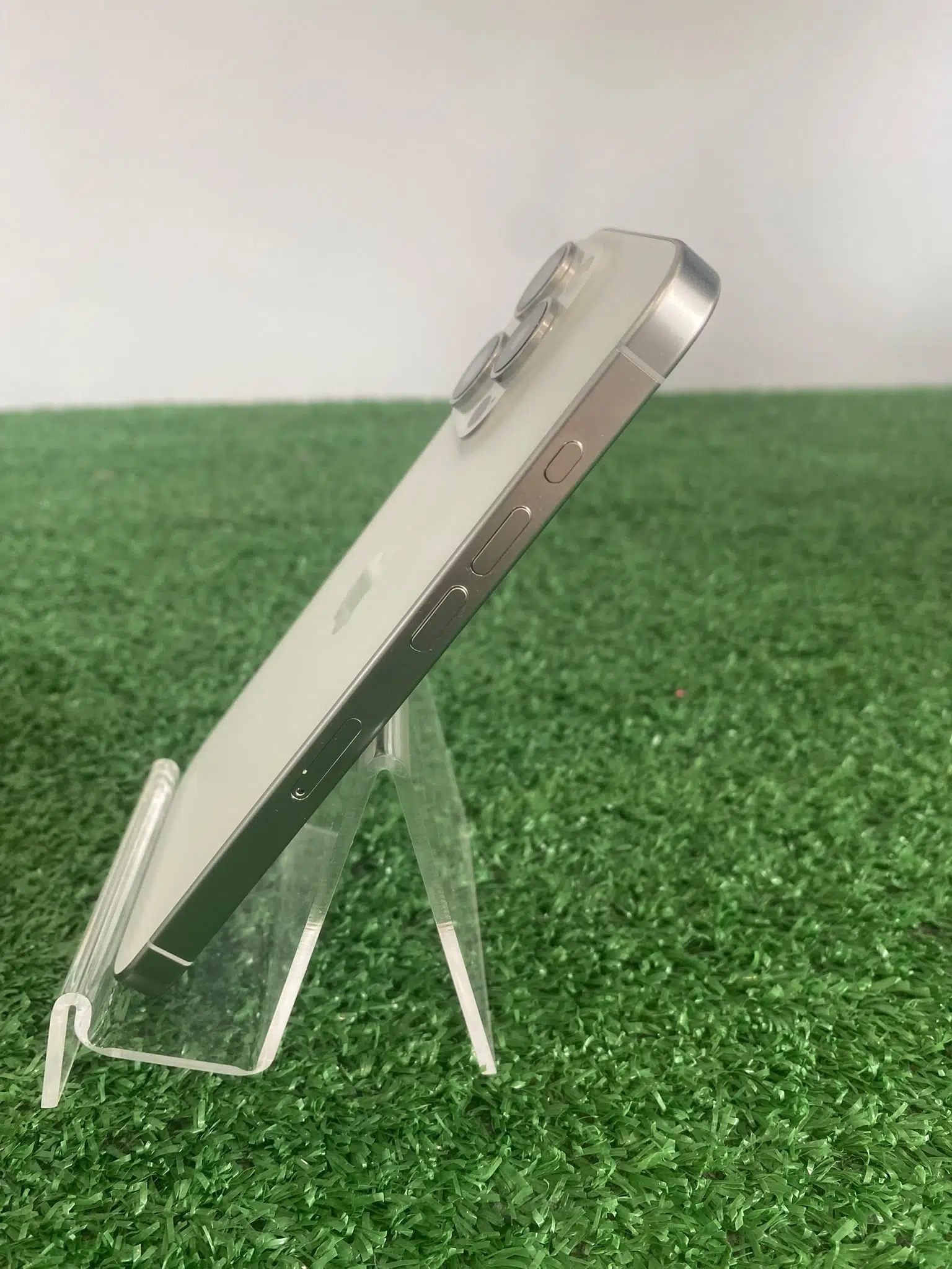 iPhone 15 PRO 128GB Blanco – Segunda Mano en Estado Excelente | 1 Año de Garantía - Imagen 2